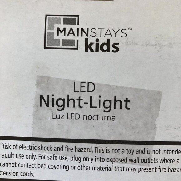 Mainstays Ms Butterfly LED Nightlight - Picture 4 of 5